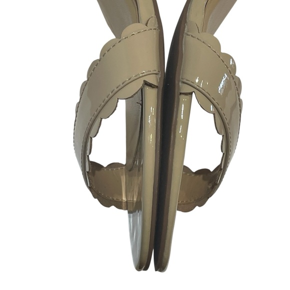 TALBOTS NUDE LEATHER PATENT SANDALS SZ 5 EUC - Picture 3 of 13